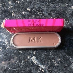 Mary Kay Signature Cheek Color Silky Plum